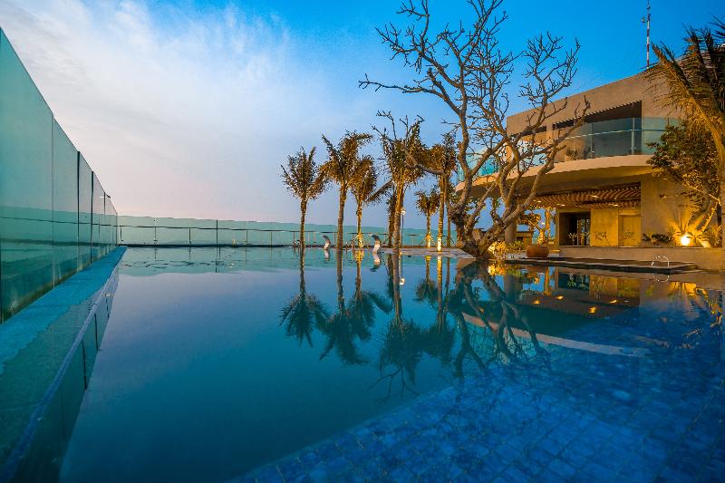 Sala Grand Tuy Hoa Hotel image