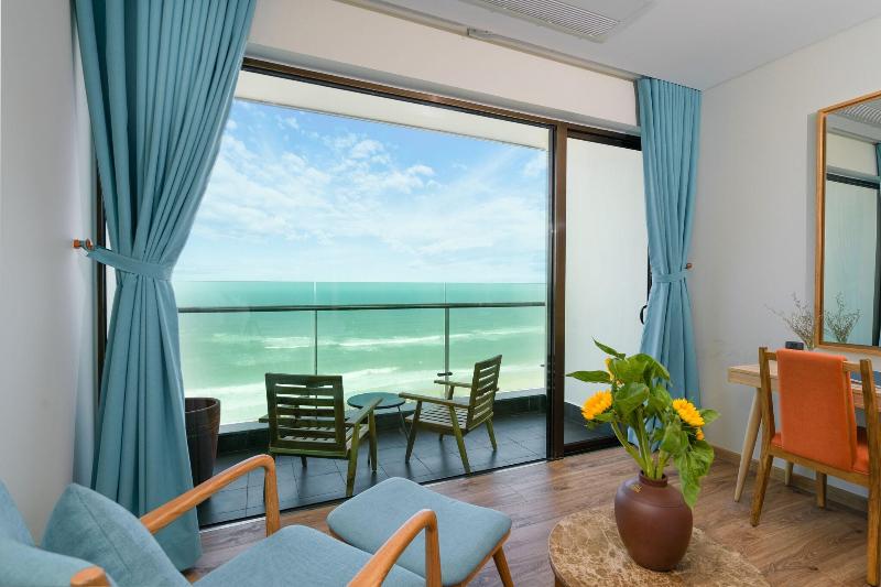 Sala Grand Tuy Hoa Hotel image