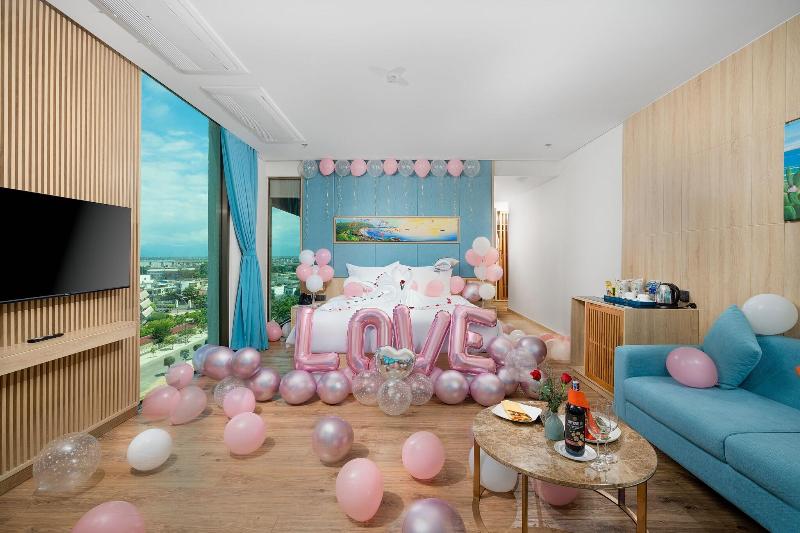Sala Grand Tuy Hoa Hotel image