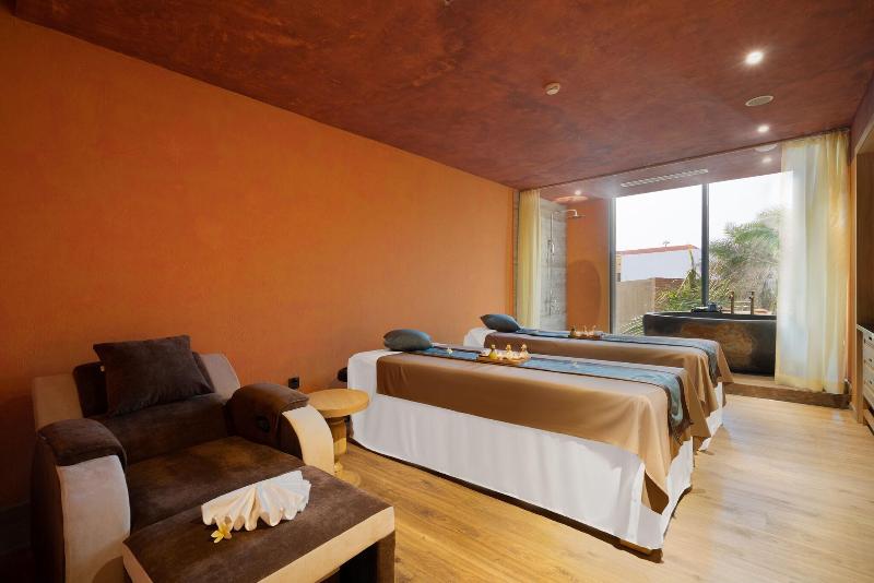 Sala Grand Tuy Hoa Hotel image