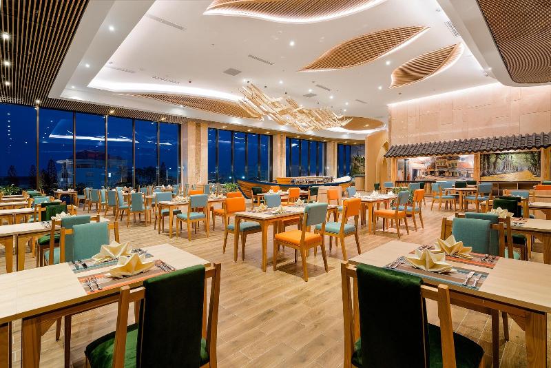Sala Grand Tuy Hoa Hotel image