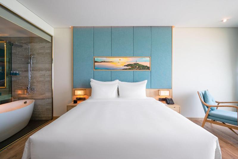 Sala Grand Tuy Hoa Hotel image