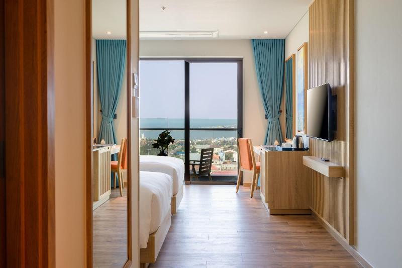 Sala Grand Tuy Hoa Hotel image