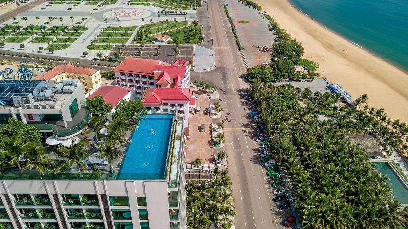 Sala Grand Tuy Hoa Hotel image