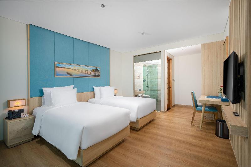 Sala Grand Tuy Hoa Hotel image