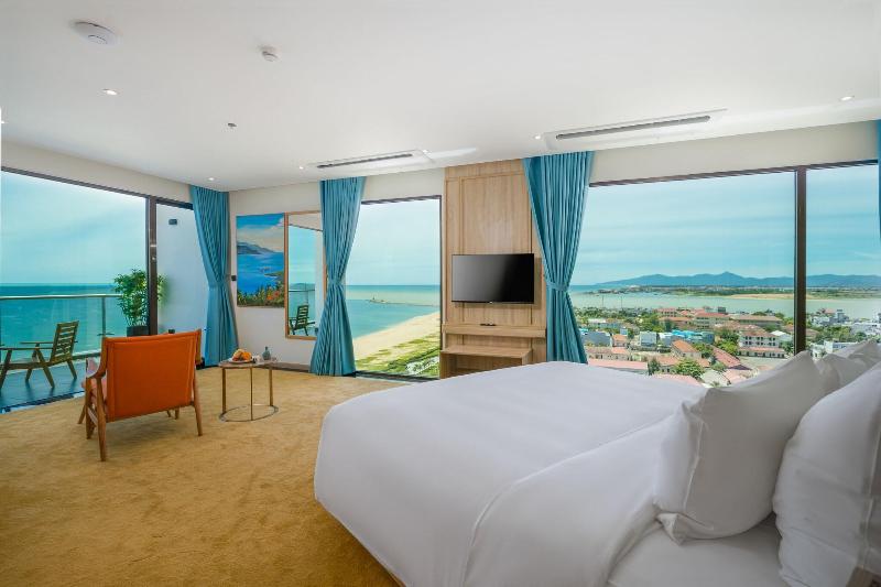 Sala Grand Tuy Hoa Hotel image