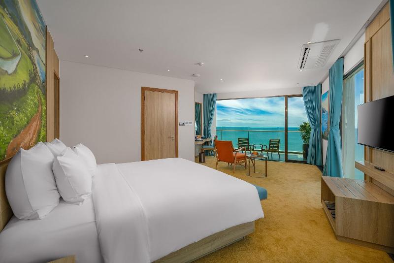 Sala Grand Tuy Hoa Hotel image