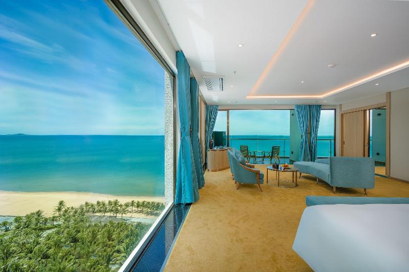 Sala Grand Tuy Hoa Hotel image