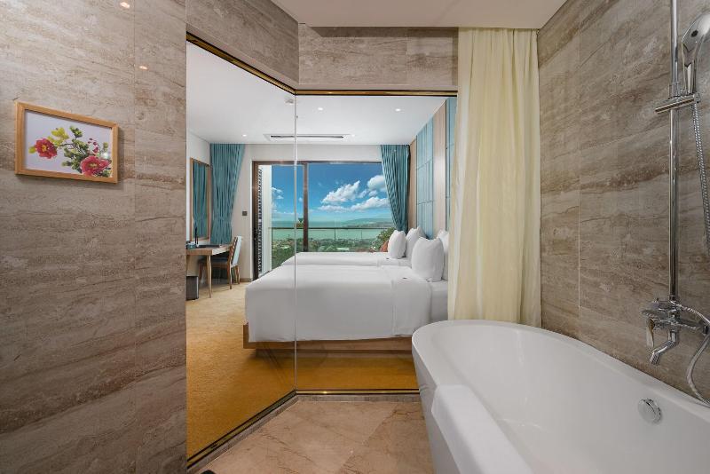 Sala Grand Tuy Hoa Hotel image