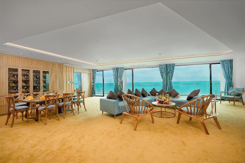 Sala Grand Tuy Hoa Hotel image