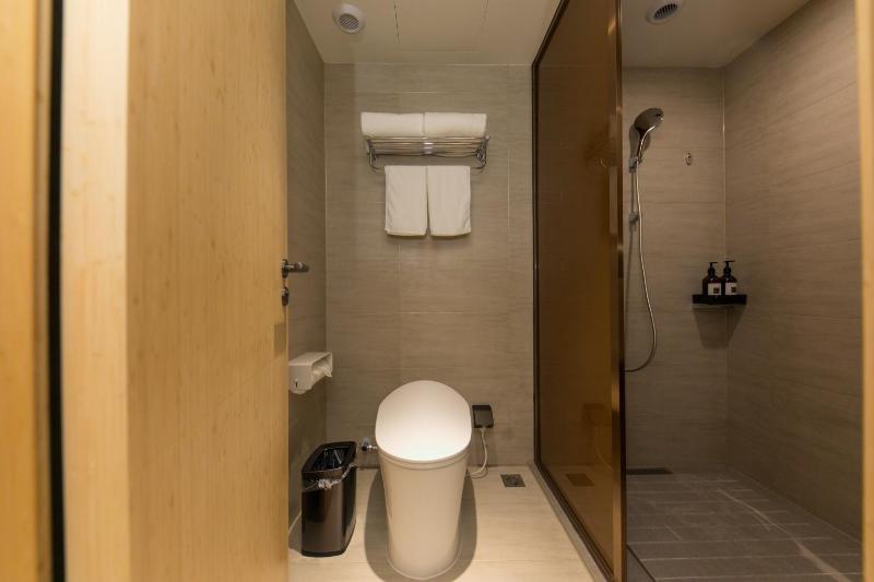 Ji Hotel(Hangzhou Xihu Yanan Lu) image