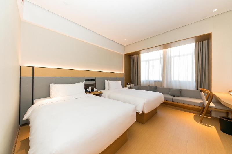 Ji Hotel (Huaian Zhou Enlai Memorial Store) image