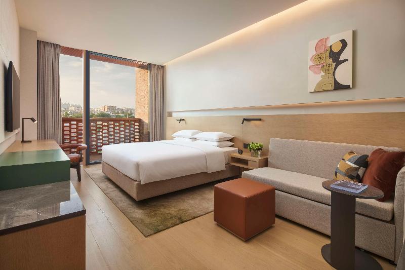Hyatt Place Jingdezhen Taoxichuan image