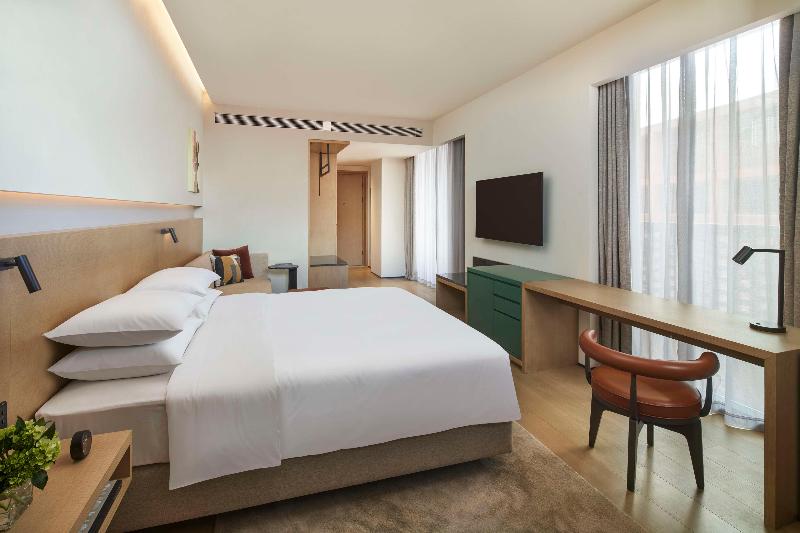 Hyatt Place Jingdezhen Taoxichuan image