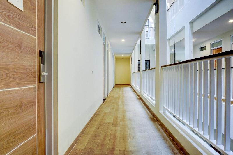 90629 The Home Srengseng image