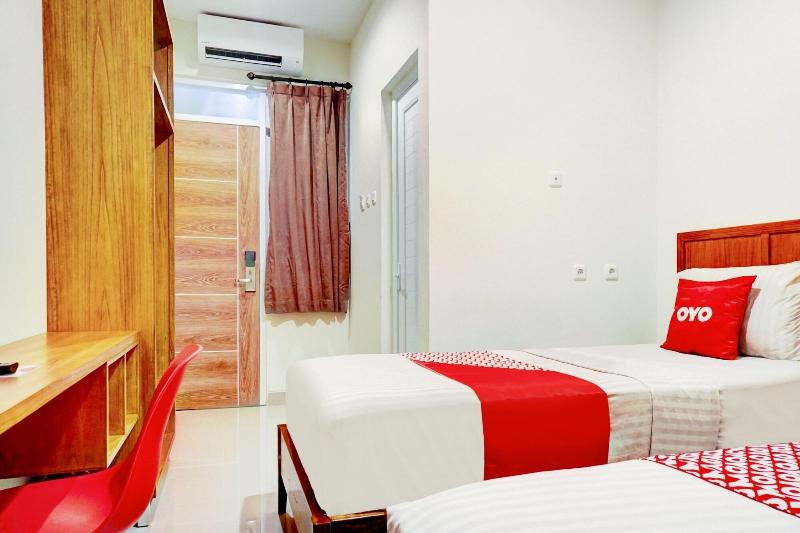 90629 The Home Srengseng image