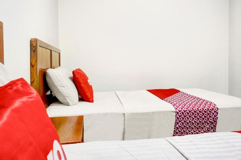 90629 The Home Srengseng image