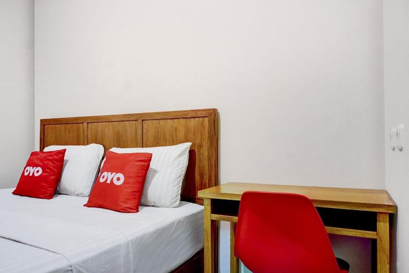 90629 The Home Srengseng image