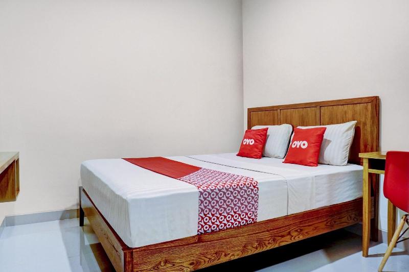 90629 The Home Srengseng image