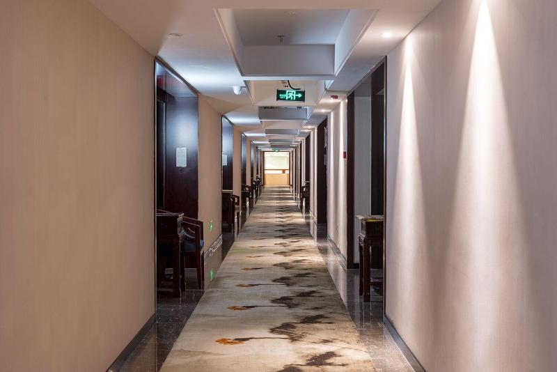 Zongrui Hotel