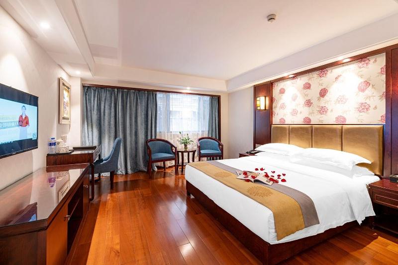 Zongrui Hotel — photo 13