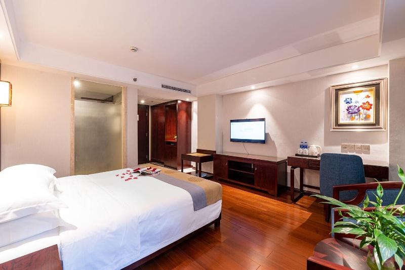 Zongrui Hotel — photo 42