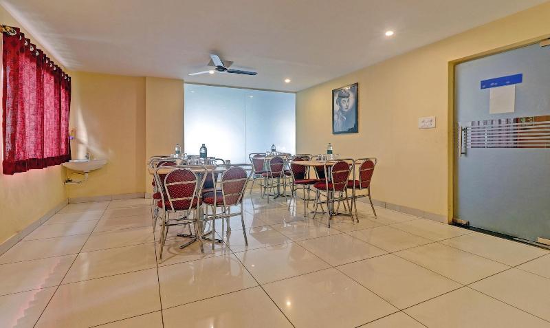 Treebo Trend Sai Suites Inn image