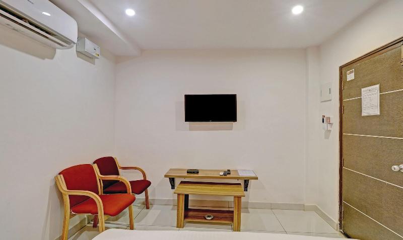 Treebo Trend Sai Suites Inn image