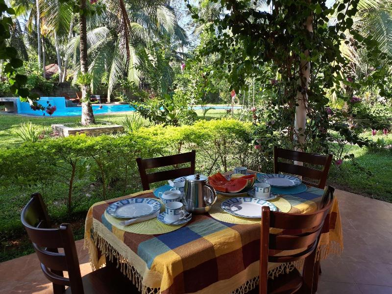 King Coconut Lodge image