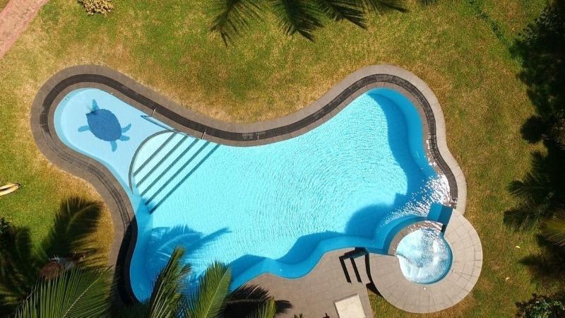 King Coconut Lodge image