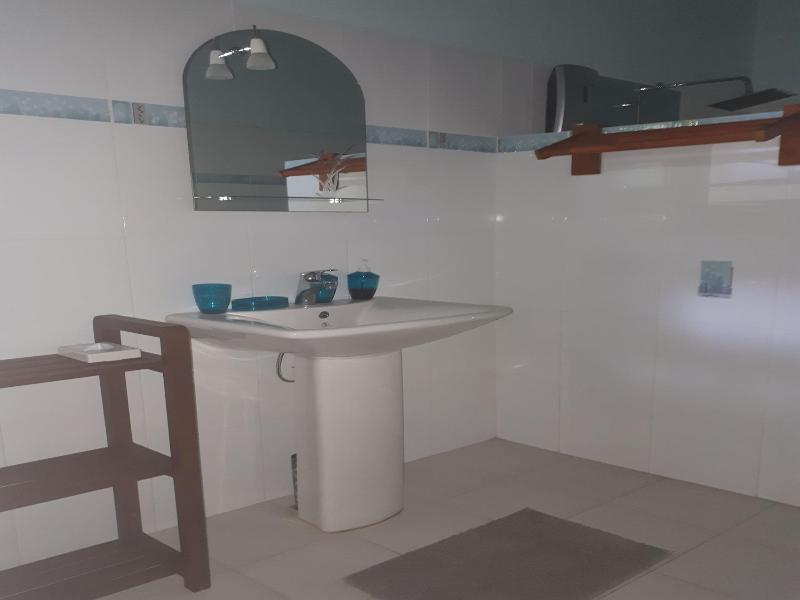 King Coconut Lodge image