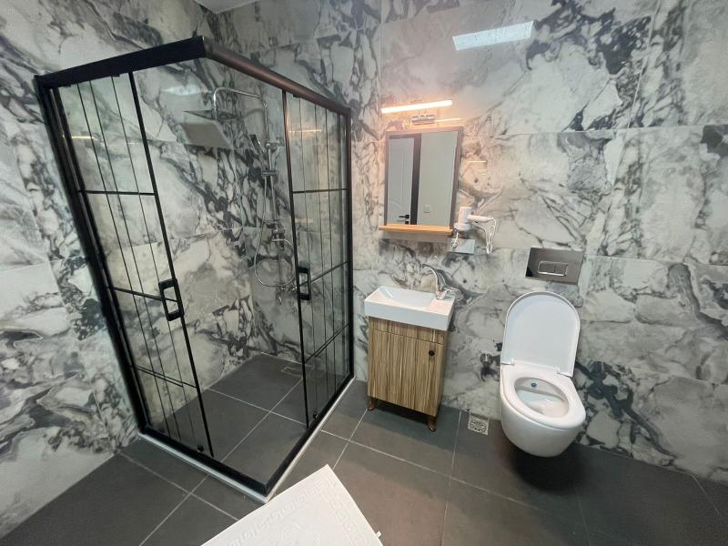 The White Swan Suites image