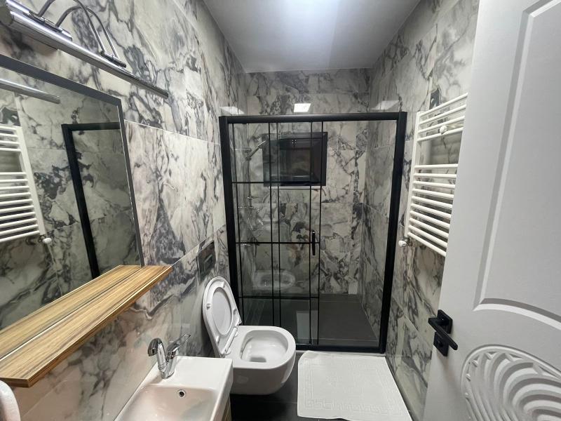 The White Swan Suites image