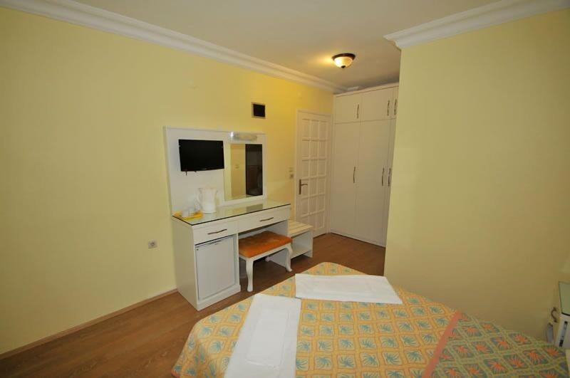 Ilkiz Beach Hotel image
