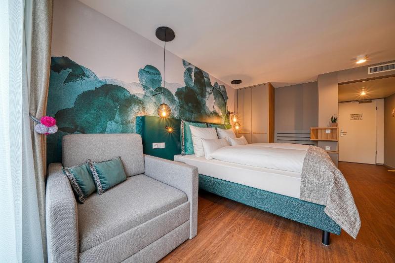 DORMERO Hotel Freiburg image