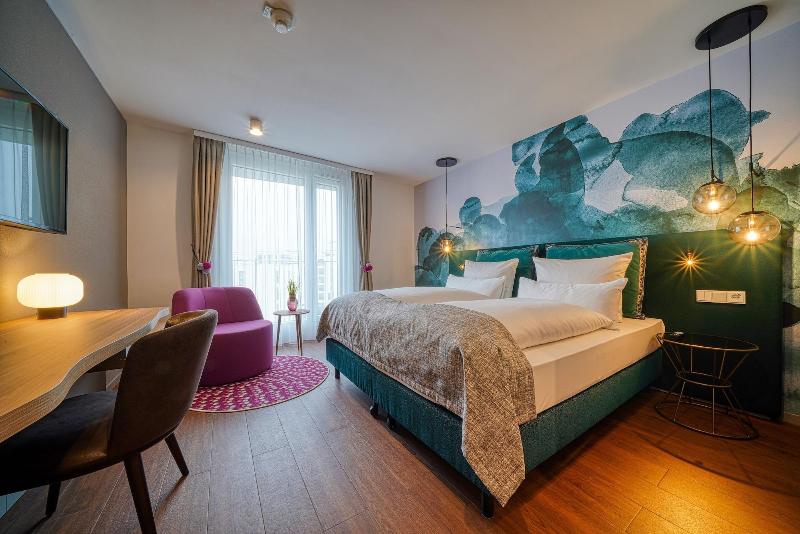 DORMERO Hotel Freiburg image