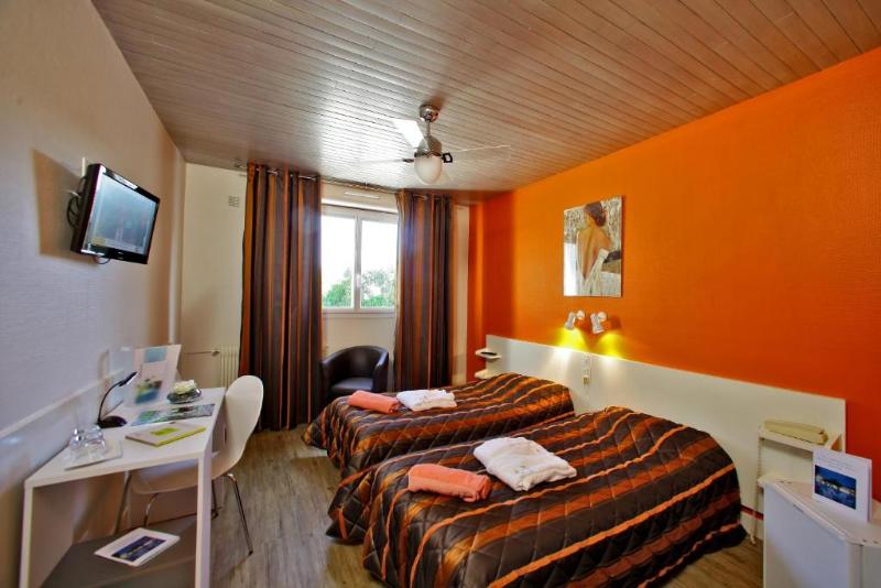 Logis Hotel Thermal image