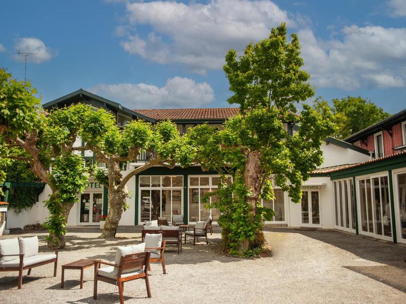 Logis Hotel Thermal image