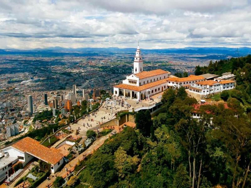 Hotel CGH Bogota Airport image