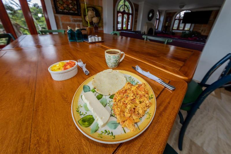 Ayenda Llanogrande Inn image