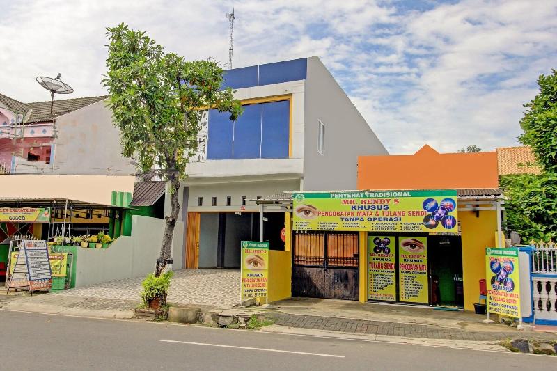 OYO 90767 Gm Guest House — general view