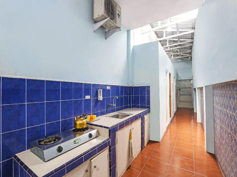 SPOT ON 90744 Alika Homestay