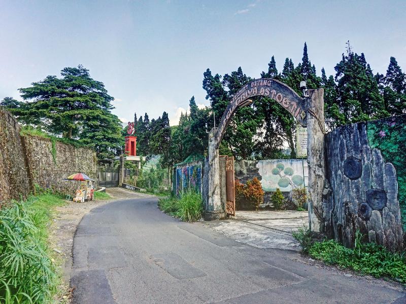 OYO 90596 Hotel Griya Astoeti image