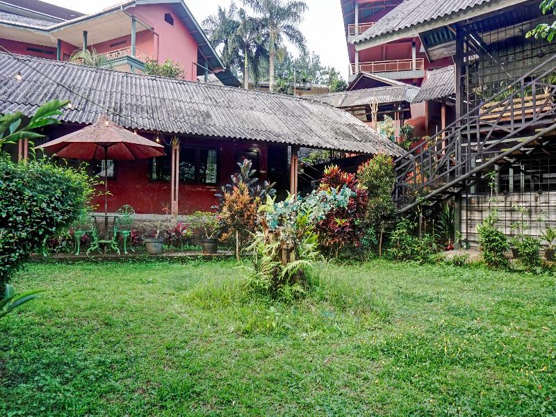 OYO 90596 Hotel Griya Astoeti image