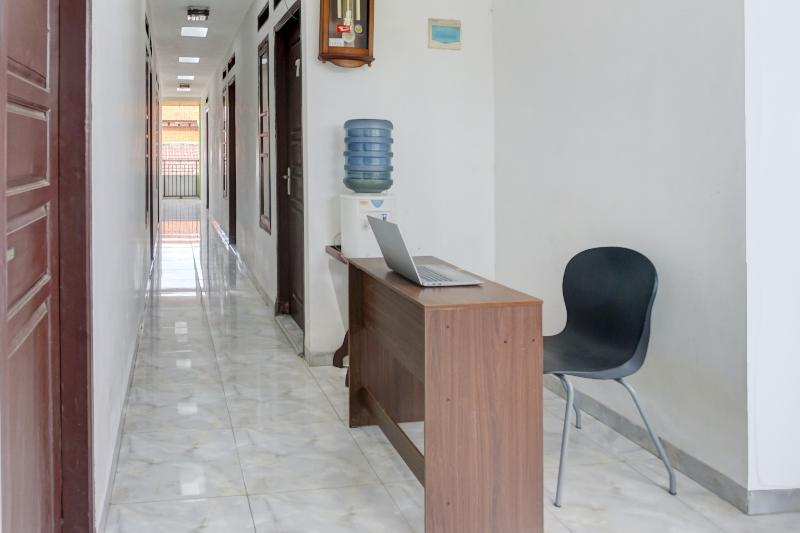 SPOT ON 90659 Griya Tentrem Syariah image