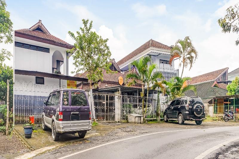 SPOT ON 90797 Sukun Syariah Homestay