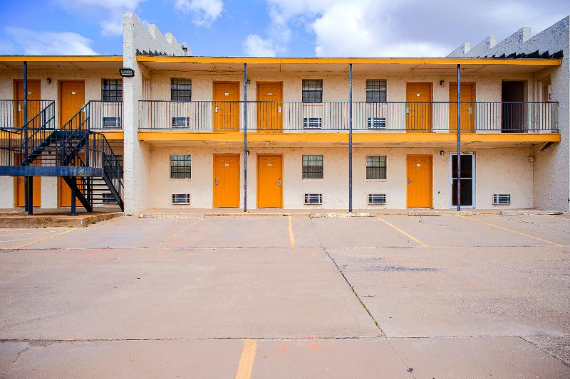 Duncan Inn by OYO, OK  Hwy 81 Near Chisholm Casino image