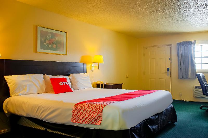 Duncan Inn by OYO, OK  Hwy 81 Near Chisholm Casino image