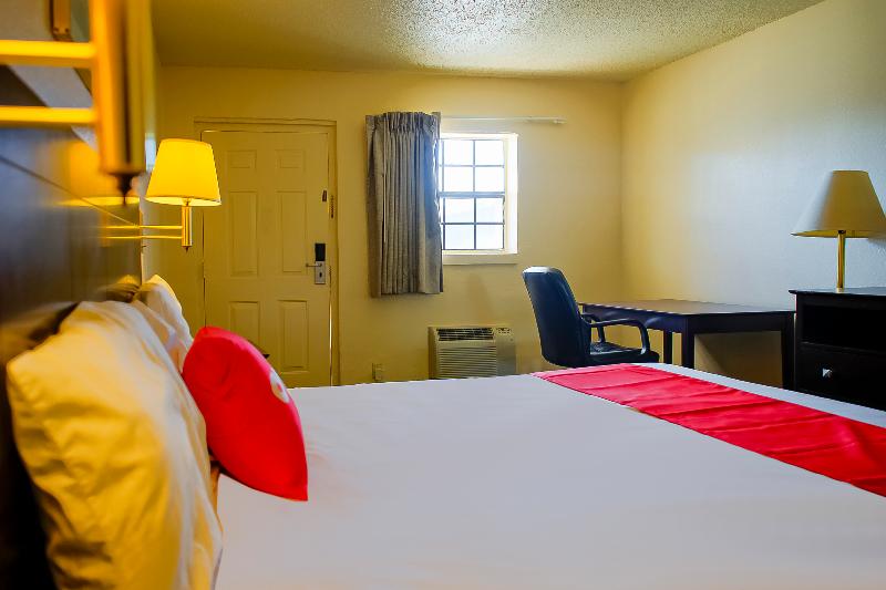 Duncan Inn by OYO, OK  Hwy 81 Near Chisholm Casino image