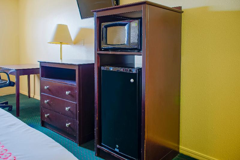 Duncan Inn by OYO, OK  Hwy 81 Near Chisholm Casino image